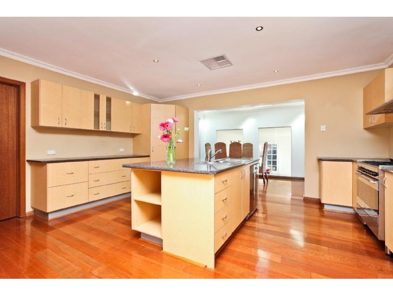 17 Witton Court, Greenvale VIC 3059