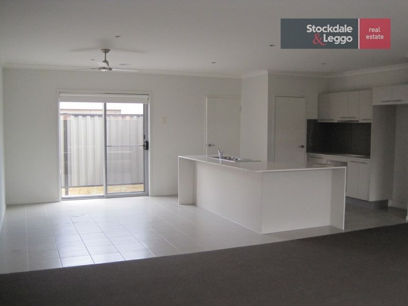 131 Huntington Drive, Craigieburn VIC 3064