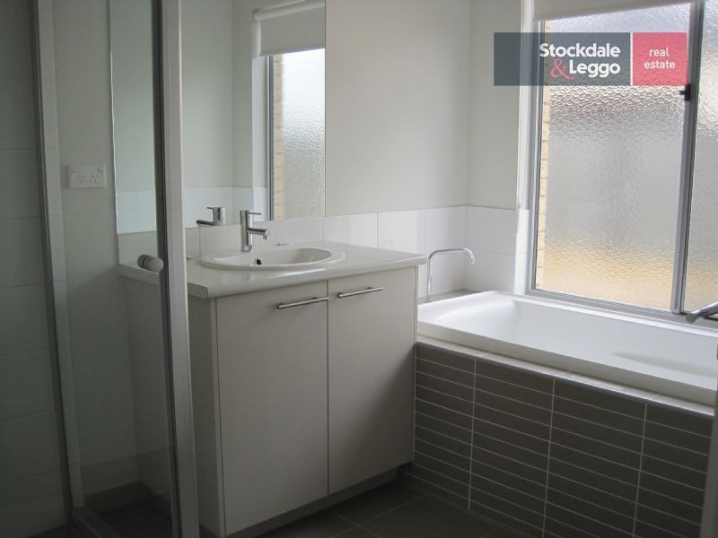 131 Huntington Drive, Craigieburn VIC 3064