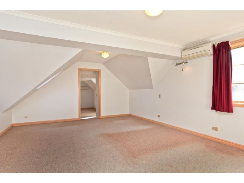 9 Manhattan Court, Greenvale VIC 3059