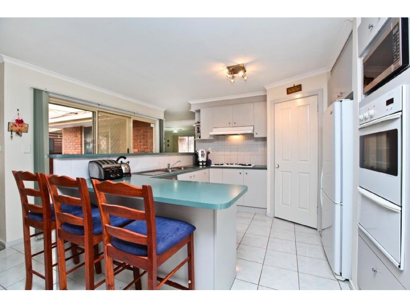 11 Ogilvy Avenue, Greenvale VIC 3059