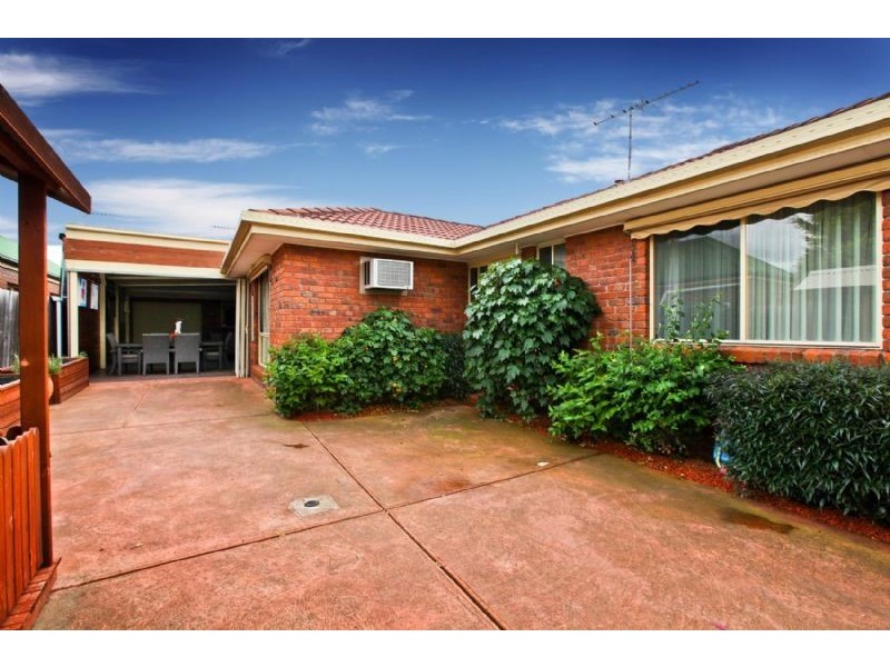 11 Ogilvy Avenue, Greenvale VIC 3059