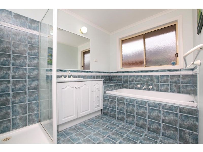 3 Ogilvy Avenue, Greenvale VIC 3059