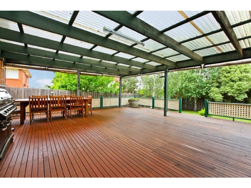 3 Ogilvy Avenue, Greenvale VIC 3059