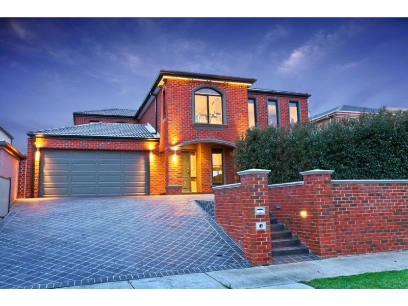 99 Clare Boulevard, Greenvale VIC 3059