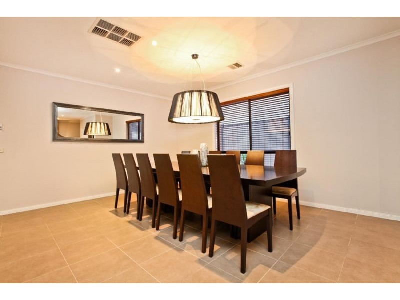 99 Clare Boulevard, Greenvale VIC 3059