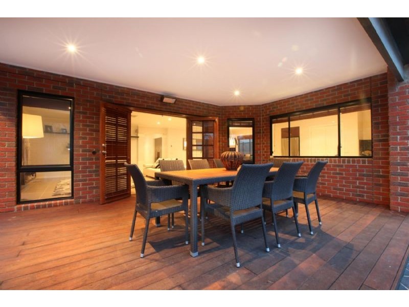 99 Clare Boulevard, Greenvale VIC 3059