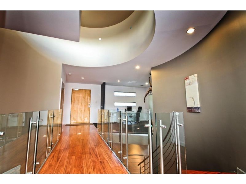 29 Dunfermline Avenue, Greenvale VIC 3059