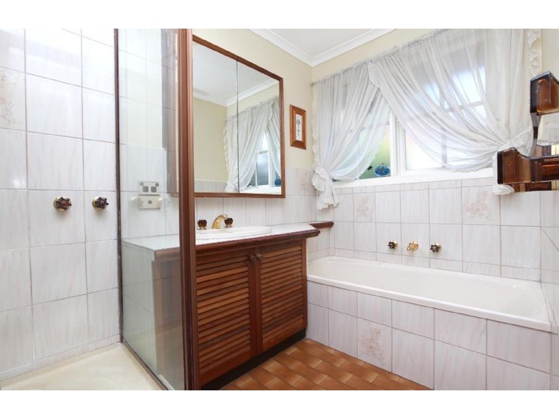 12 Halsham Court, Greenvale VIC 3059