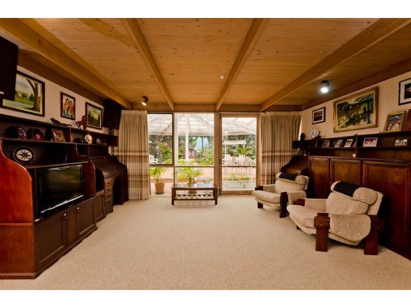 220 Konagadeera Road, Oaklands Junction VIC 3063