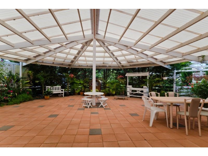 220 Konagadeera Road, Oaklands Junction VIC 3063