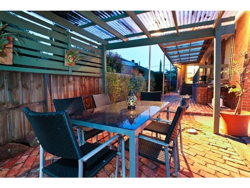 29 Beresford Crescent, Gladstone Park VIC 3043