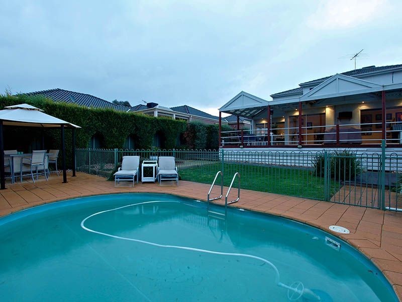 14 Gatehouse Drive, Attwood VIC 3049