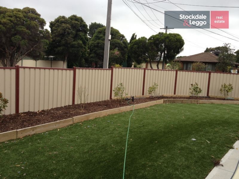 2 Elray Court, Tullamarine VIC 3043