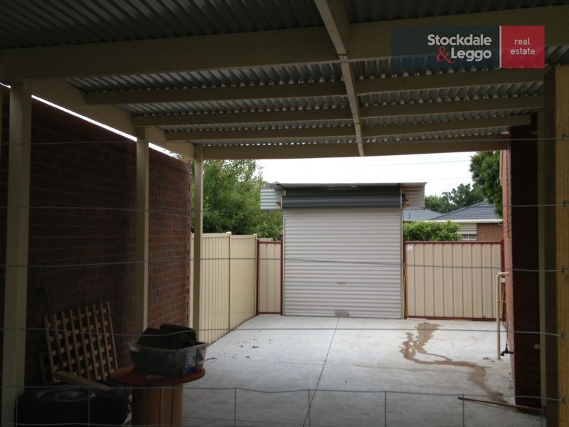 2 Elray Court, Tullamarine VIC 3043