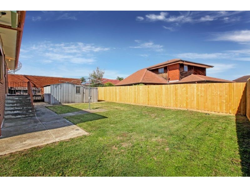 35 Shawlands Drive, Tullamarine VIC 3043