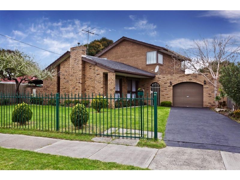 54 Burnleigh Drive, Gladstone Park VIC 3043