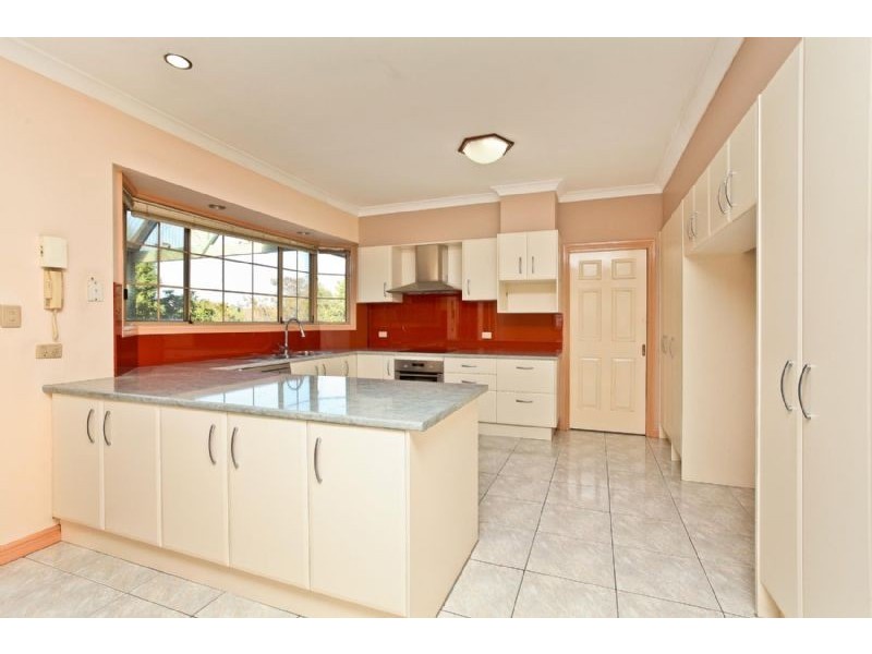 9 Manhattan Court, Greenvale VIC 3059