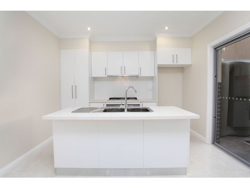 1/27 Waratah Ave, Tullamarine VIC 3043