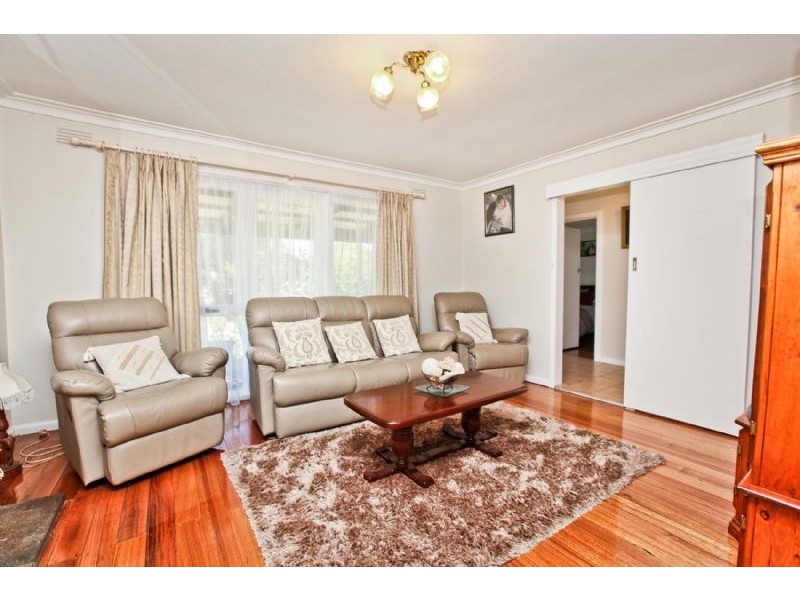 16 Theresa Street, Tullamarine VIC 3043
