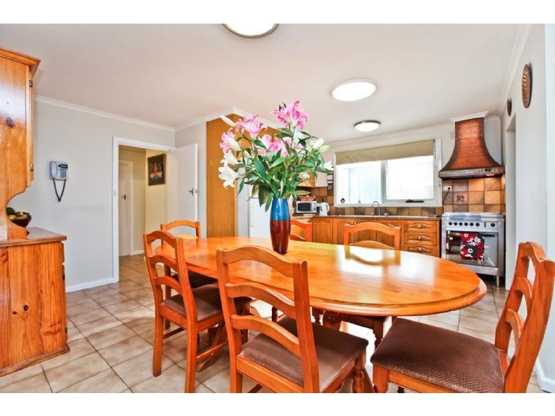 16 Theresa Street, Tullamarine VIC 3043