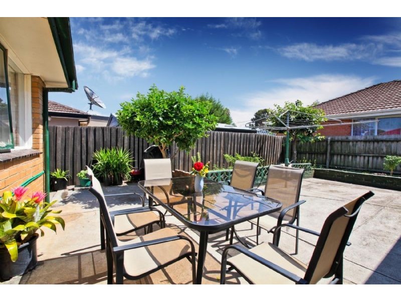 16 Theresa Street, Tullamarine VIC 3043