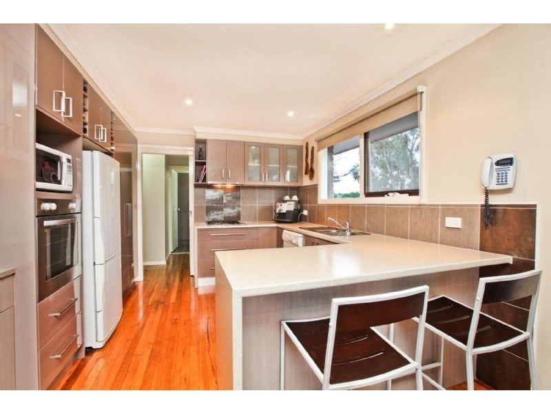 16 Ashford Crescent, Westmeadows VIC 3049