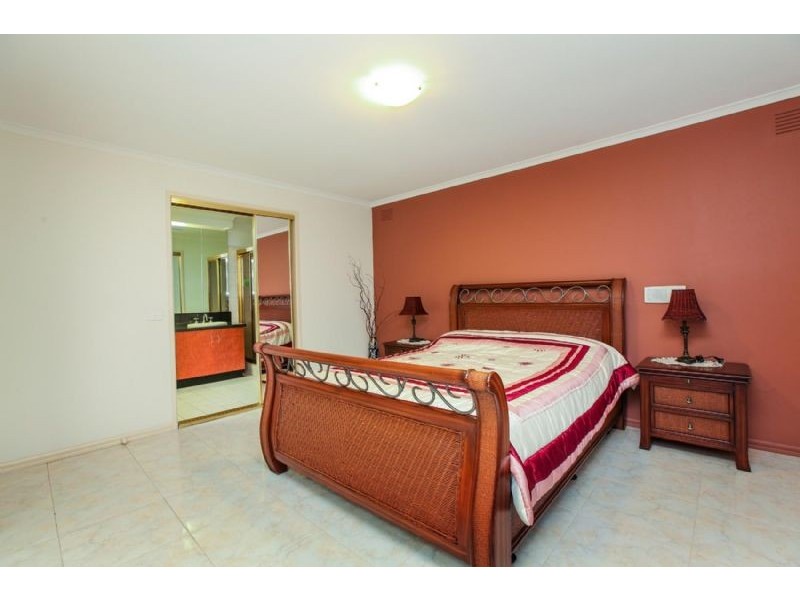 22 Bramcote Drive, Westmeadows VIC 3049