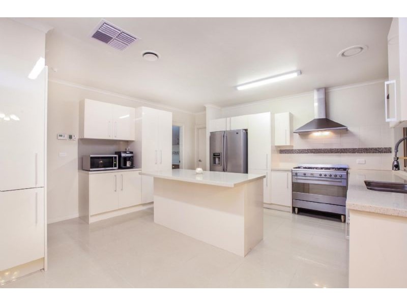 26 Greenvale Drive, Greenvale VIC 3059