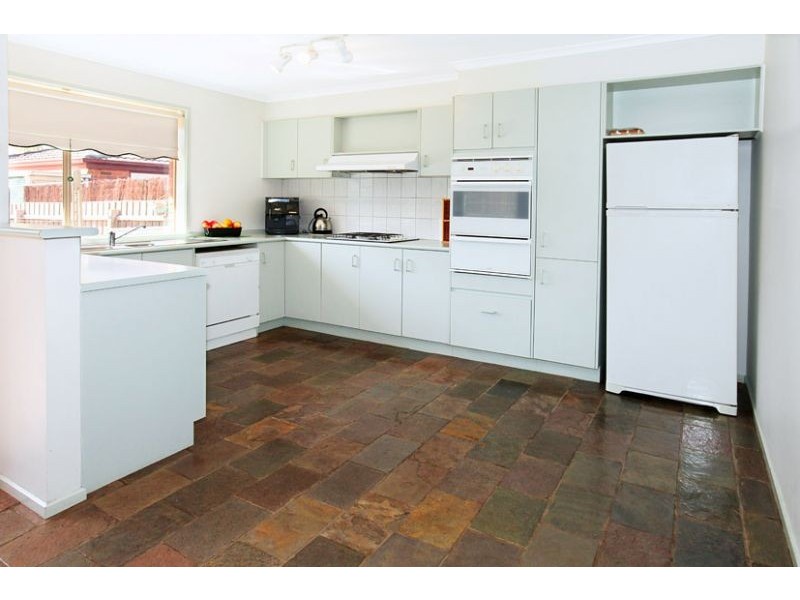 9 Fielders Walk, Westmeadows VIC 3049