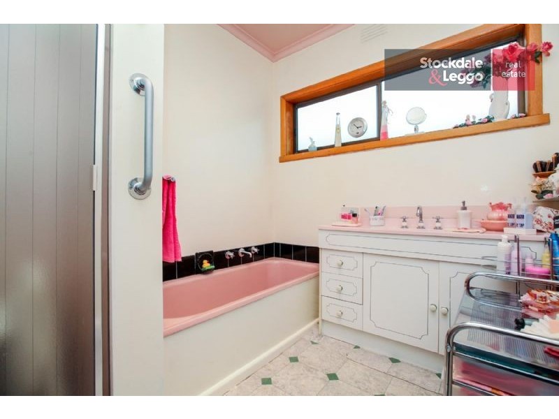 137 Halsey Road, Airport West VIC 3042