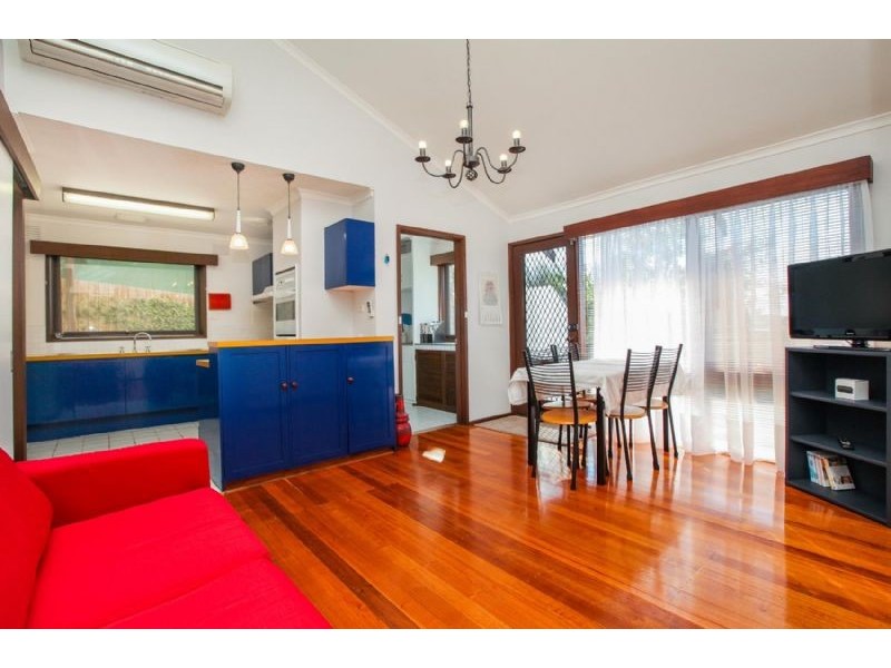 7 Taunton Place, Gladstone Park VIC 3043