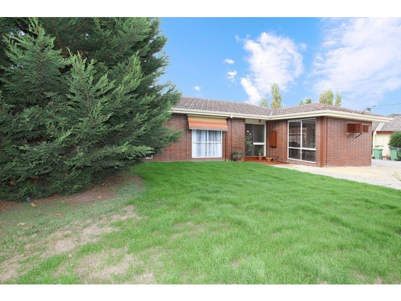 16 Linga Street, Westmeadows VIC 3049