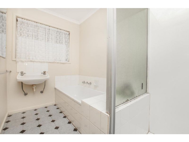 30 Toora Drive, Westmeadows VIC 3049