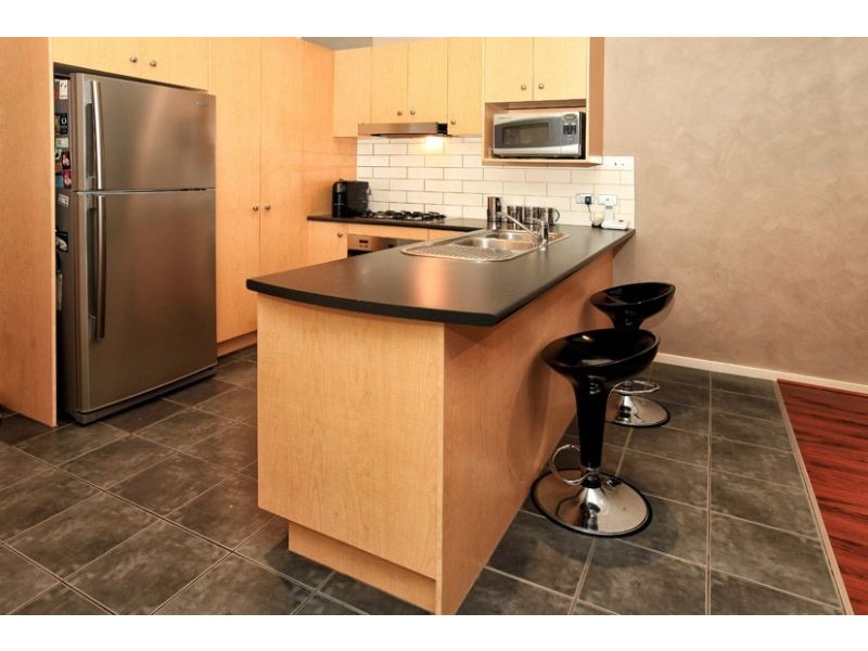 42 Balerno Circle, Gowanbrae VIC 3043