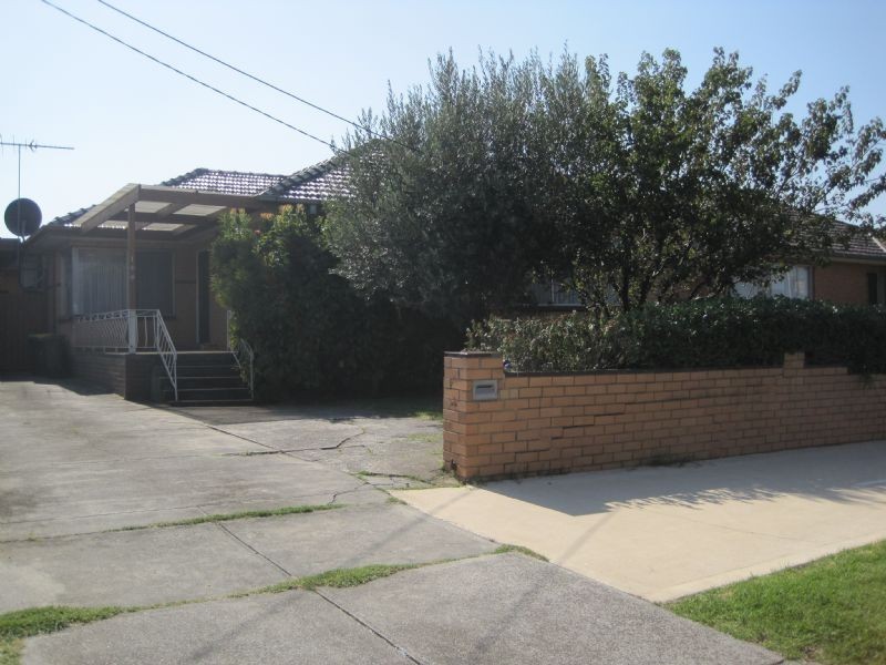 144 Glenroy Road, Glenroy VIC 3046