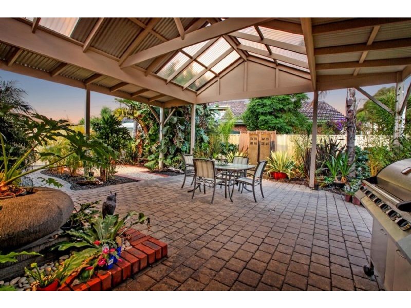 13 Gainford Court, Greenvale VIC 3059