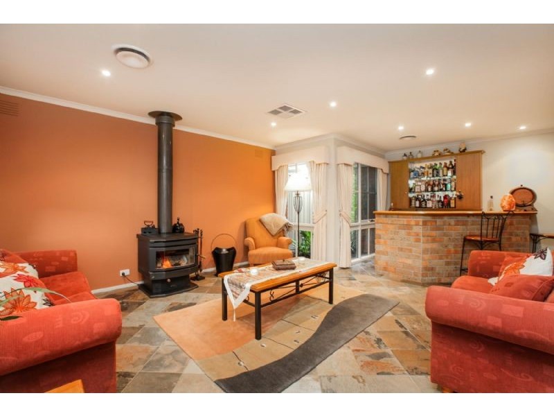 13 Gainford Court, Greenvale VIC 3059