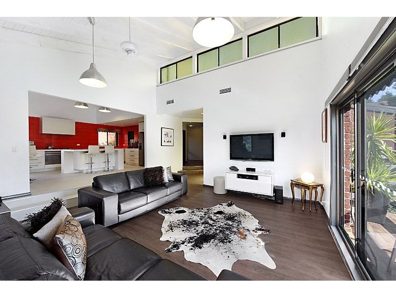88 Clarke Drive, Gladstone Park VIC 3043