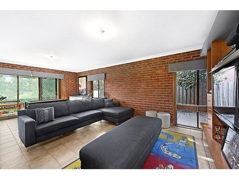 88 Clarke Drive, Gladstone Park VIC 3043