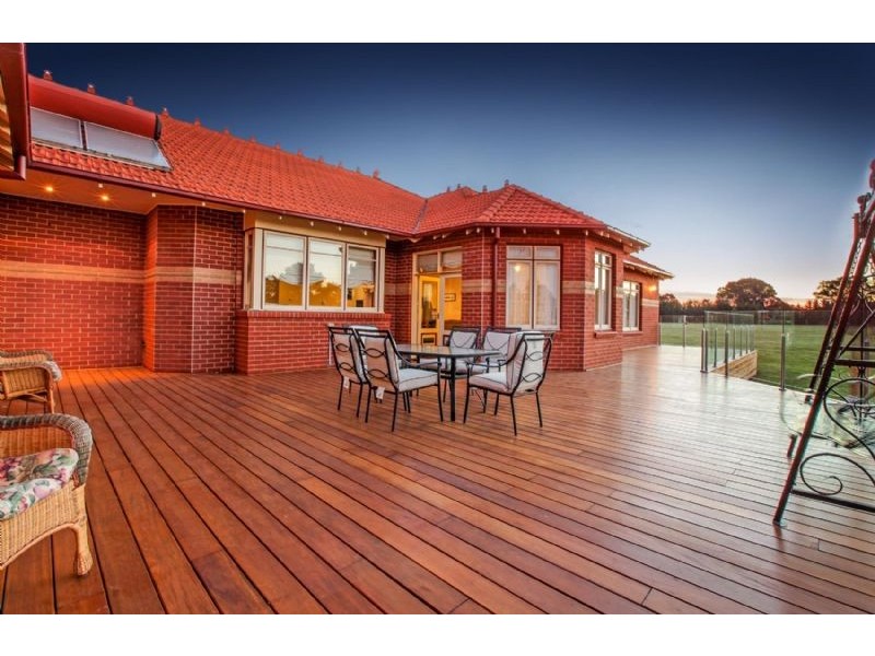 9 Jolly Lane, Mickleham VIC 3064