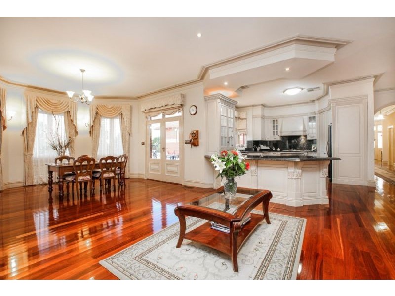 9 Jolly Lane, Greenvale VIC 3059