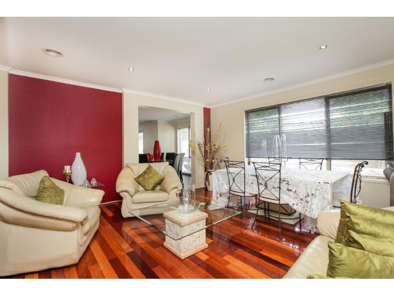 22 Langbourne Court, Greenvale VIC 3059