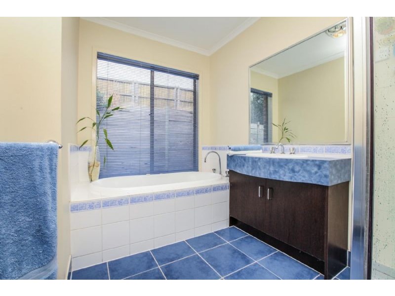 22 Langbourne Court, Greenvale VIC 3059