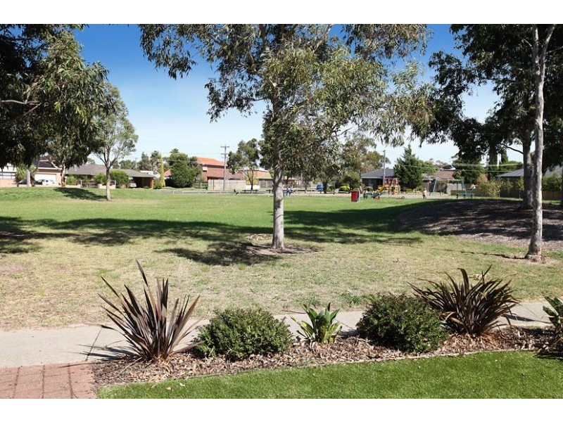 9 Fielders Walk, Westmeadows VIC 3049
