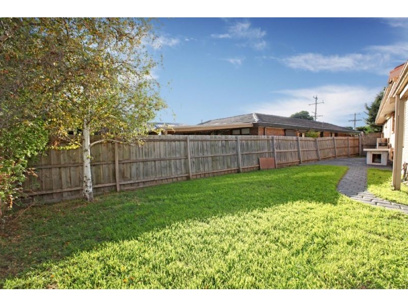 61 Dawson Street, Tullamarine VIC 3043