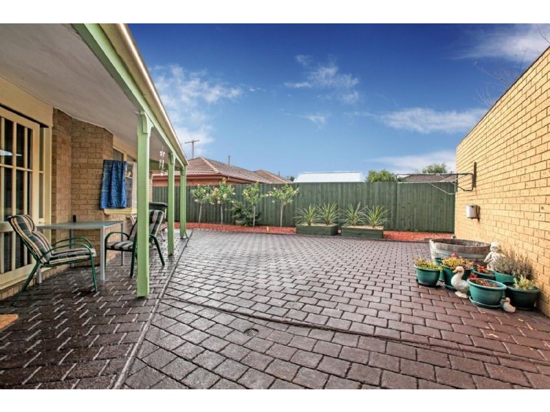 1 Gretna Close, Westmeadows VIC 3049