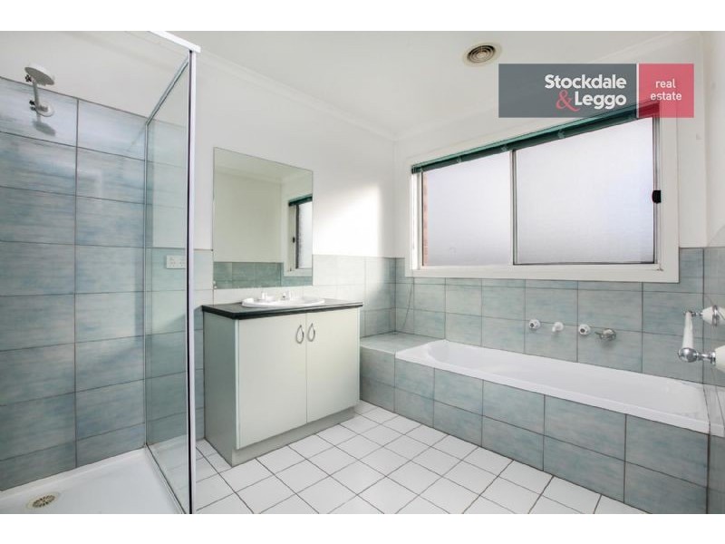 5 Gowanbrae Drive, Gowanbrae VIC 3043