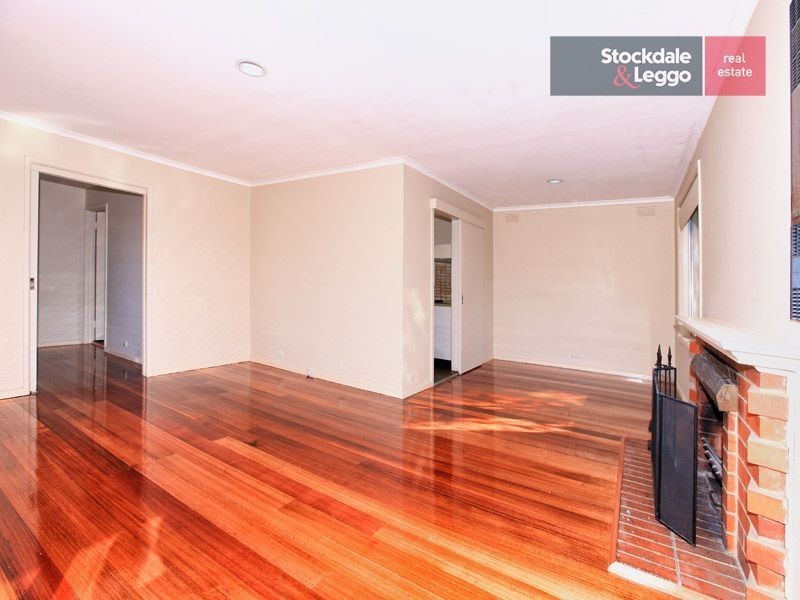 7 Cranbrook Court, Gladstone Park VIC 3043