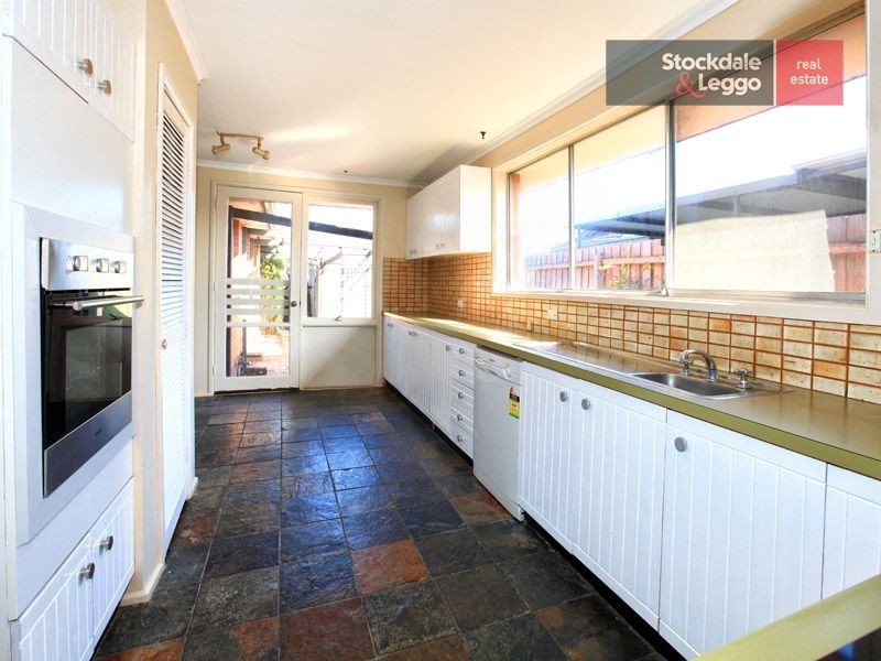 7 Cranbrook Court, Gladstone Park VIC 3043